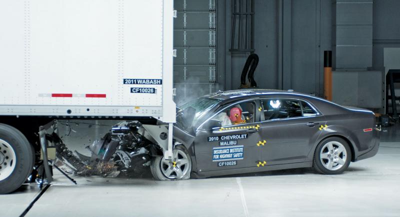 Semi-truck under ride guard attorney accident Missouri Kansas i35 i70 injuries